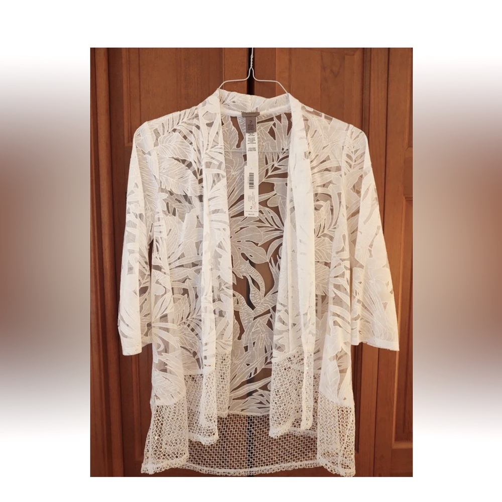 Chicos size 2 palm print white jacket NWT